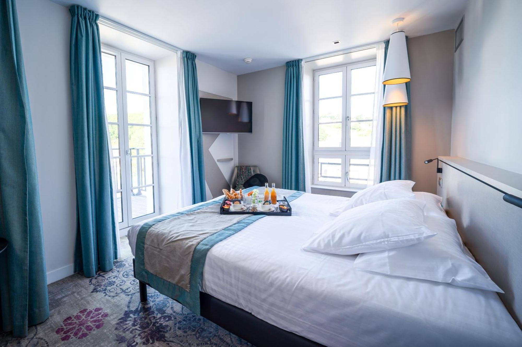 Hotel Valdys Thalasso & Spa - La Baie ドゥアルヌネ エクステリア 写真